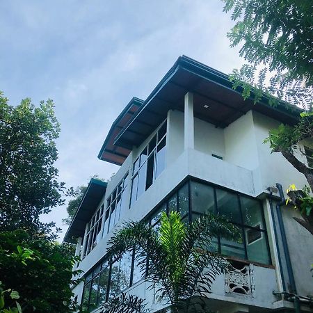 Kandy River Garden Exterior foto